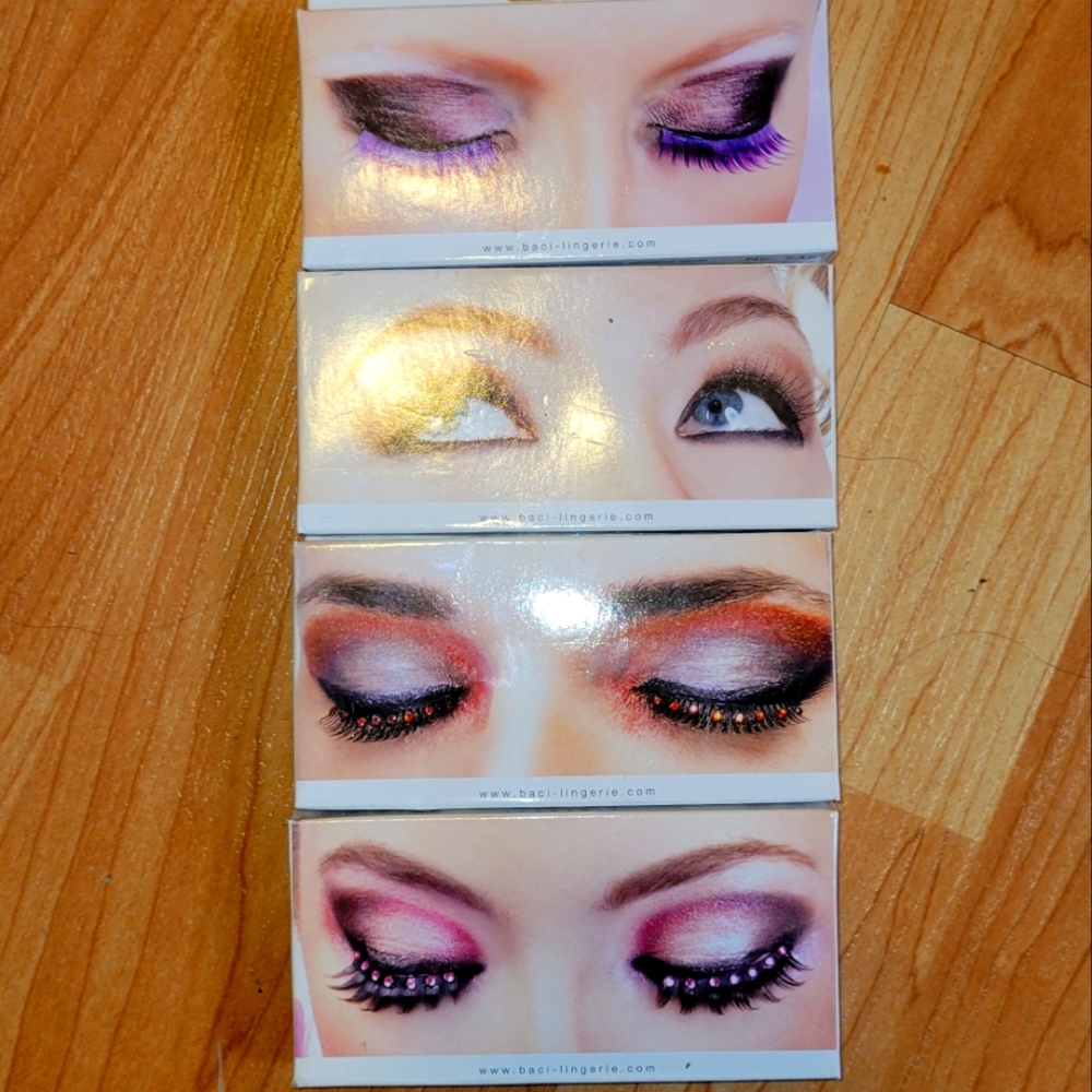 Baci lingerie false eyelash set of 4